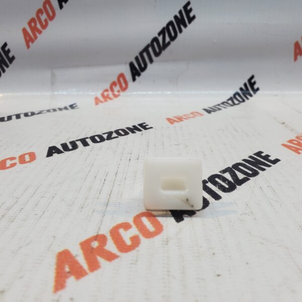 CLADDING LOCK WRV WHITE