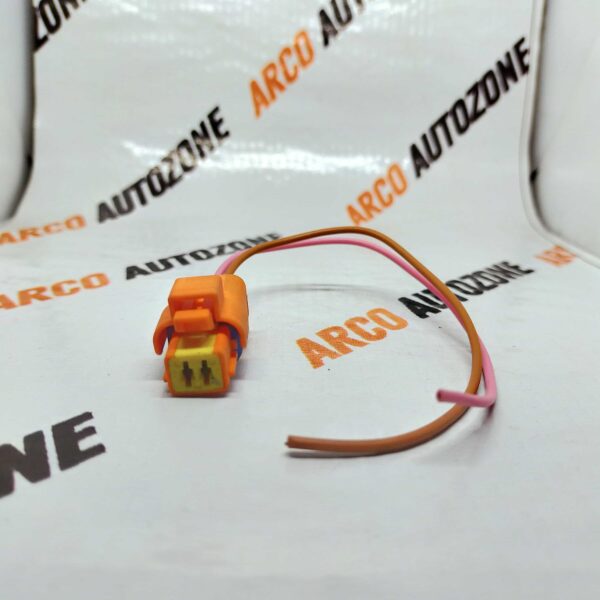 COUPLER DUSTER 110 LOGAN PETROL CRANK SENSOR ORANGE 2 PIN
