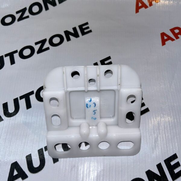 RR SEAT LOCK ETIOS ACC TYDETSEL