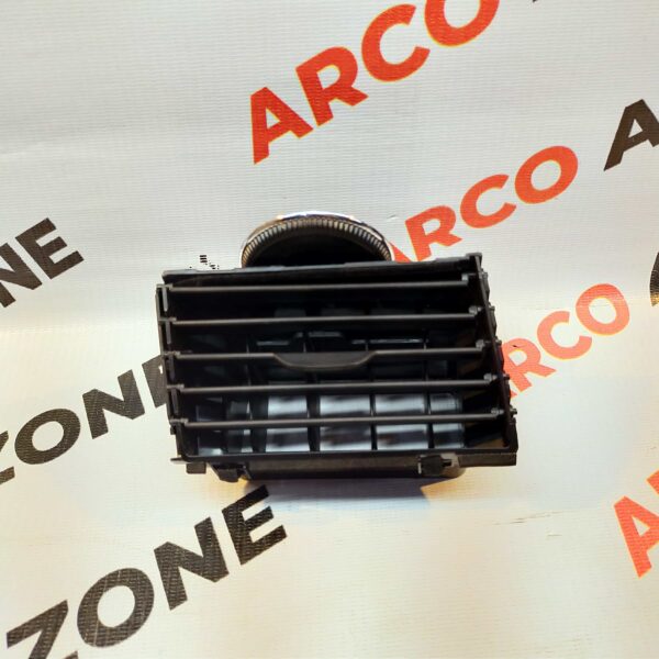 AC VENT SWIFT 12 LH BLK MGP 73640M74L00
