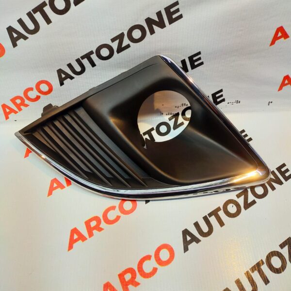FOG LAMP COVER CRUZE T2 LH ACC GMDCR2FLCL