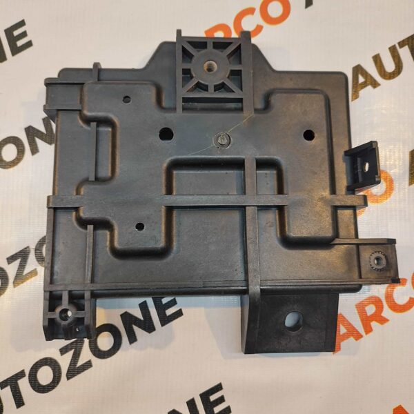 BATTERY TRAY I10 HYU 371500X000