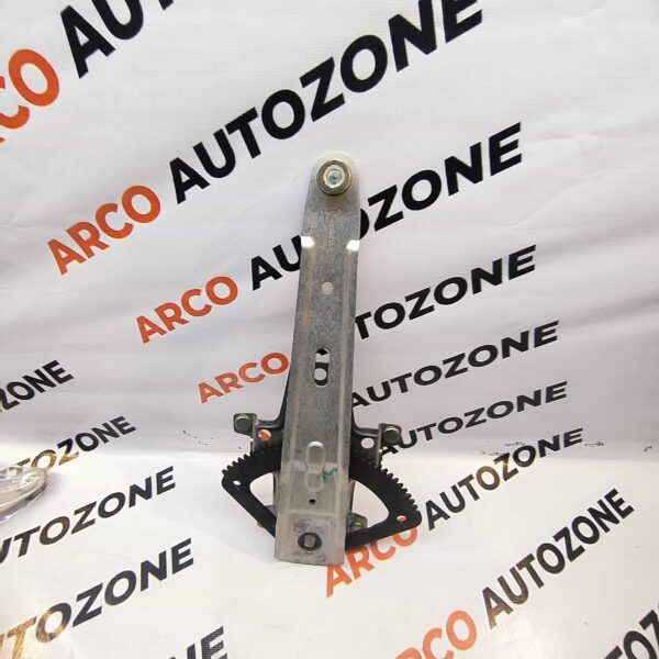 RR WIPER ARM WT BLADE MICRA BIGSUN