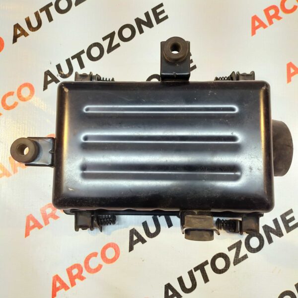 AIR FILTER BODY LWR SANTRO XING 2007 TO 14 HYU 2811205900