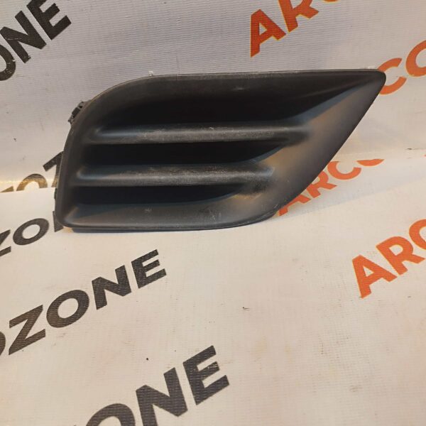 FOG LAMP COVER SCALA PACK RH RENAULT 622563BB0A