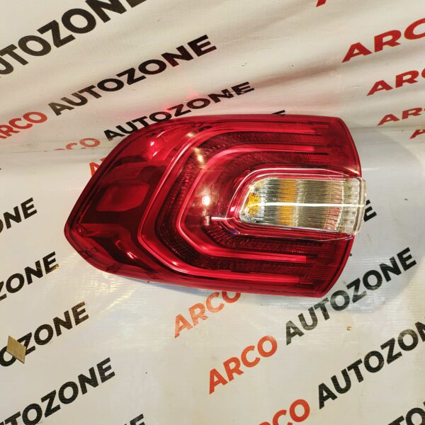 TAIL LIGHT ENDEAVOUR 18 RH LED FORD EB3Z13404C