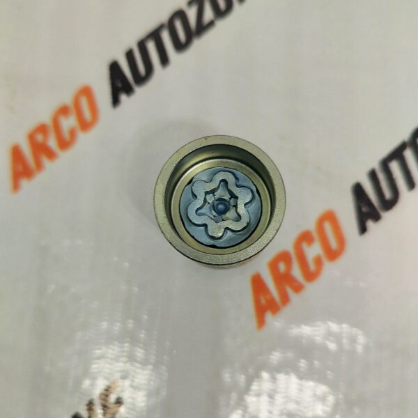 SPECIAL WHEEL NUT AUDI 6 S
