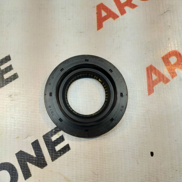 AXLE SEAL RH SWIFT MARUTI DSL CAR 27431M74LA0