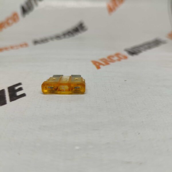 FUSE BLADE 5 AMP YELOW BROWN