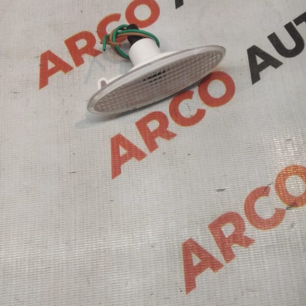 FENDER INDICATOR SCORPIO WHITE