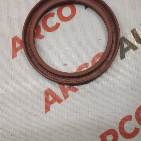 MAIN OIL SEAL SCORPIO