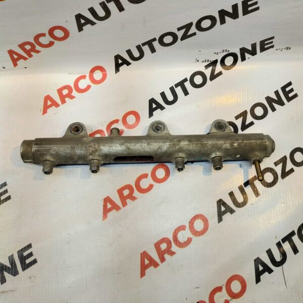 FUEL INJECTOR RAIL ENDEAVOUR T2 BOSCH 0445214076