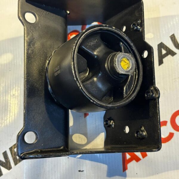 ENGINE MTG SWIFT 12 LH DAGNA DGMA00542