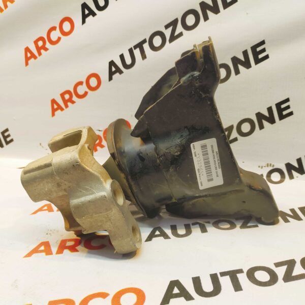 ENGINE MTG HYD CRV 14 OE