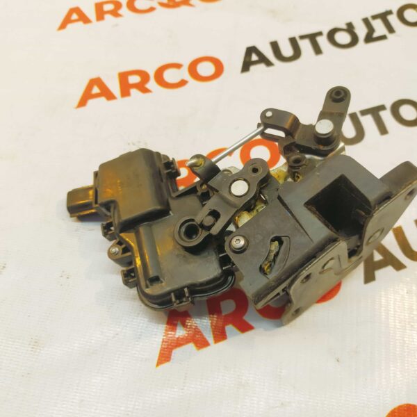 DOOR LETCH KWID RR RH RENAULT 825004300R