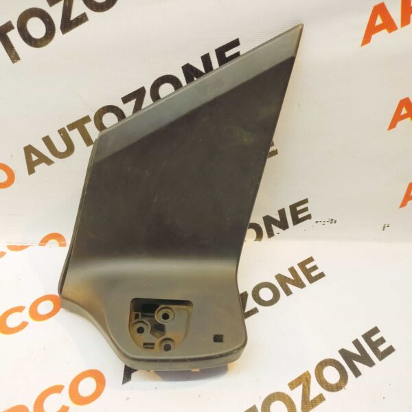 SIDE GLASS BRACKET CITY T7 LH 7 WIRE LOT