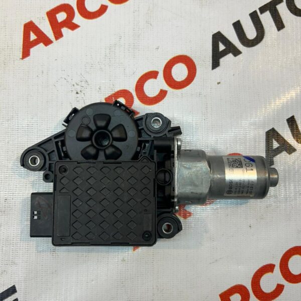 SUN ROOF MOTOR CITY T7 70450T9D02