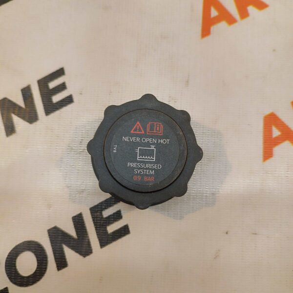 COOLANT CAP XUV400 ELECTRIC