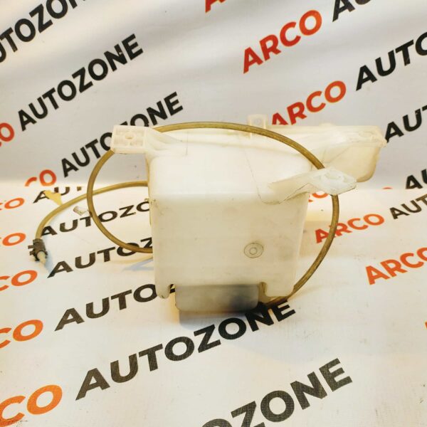WIPER BOTTLE SPARK WT MOT 28291649