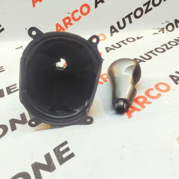 GEAR LEVER BOOT WT NOB CIVIC
