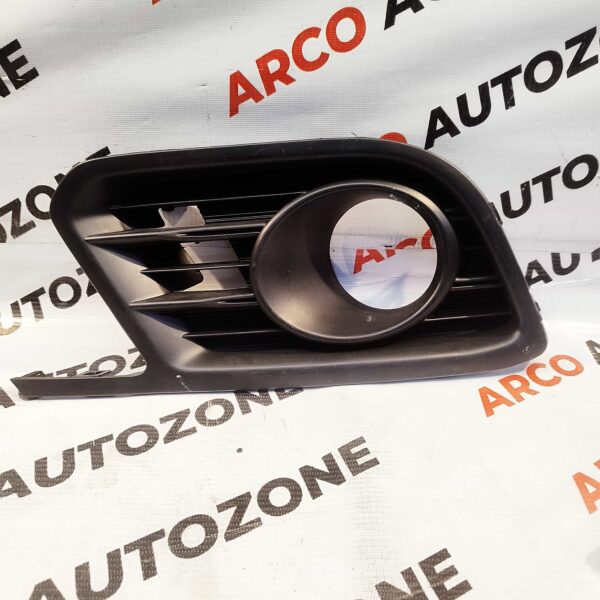 FOG LAMP COVER CIAZ RH MGP 71751M79M105PK