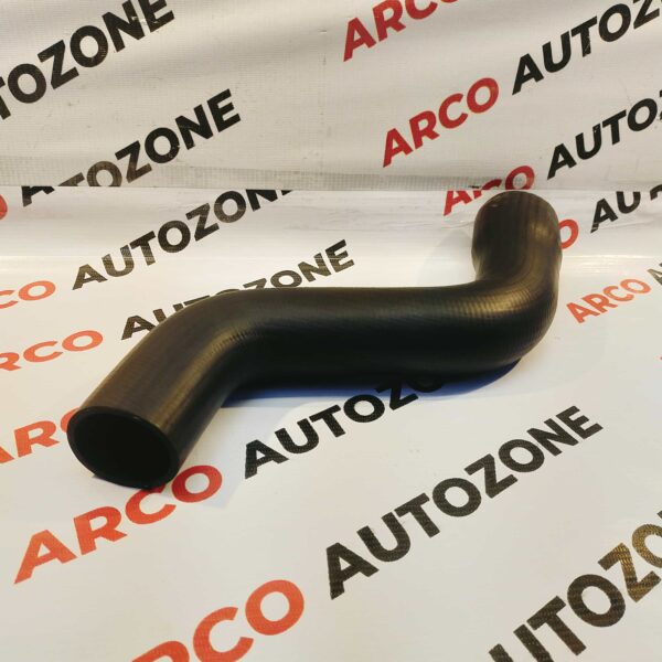 INTERCOOLER HOSE SCORPIO N JMD03145