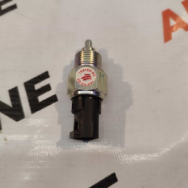 REV LIGHT SWITCH ZEST BOLT INDICA INDIGO NEXON TIAGO ALTROZ NEXON WO WIRE MINDA S02019