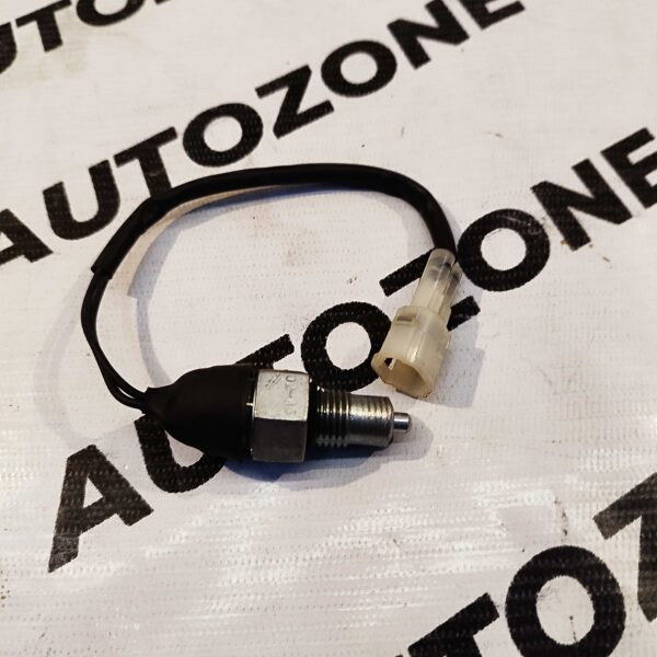 REV LIGHT SWITCH ESTEEM ALTO800 BALENO SX4 WAGONR WO WIRE MINDA SW0834