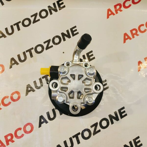 POWER STEERING PUMP XUV500 OXMO