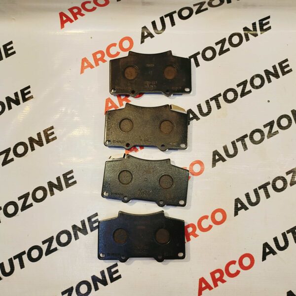 FR BRAKE PAD FORTUNER NM LEGENDER TYT 044650K590