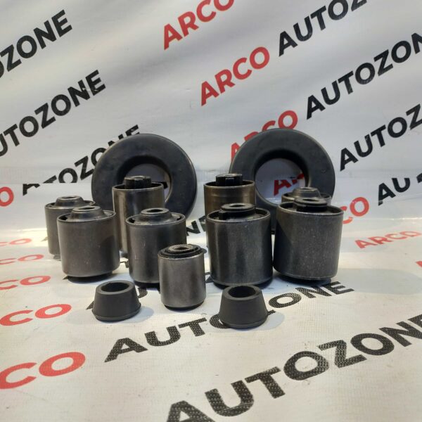REAR BUSH KIT INNOVA FORTUNER ZF43100