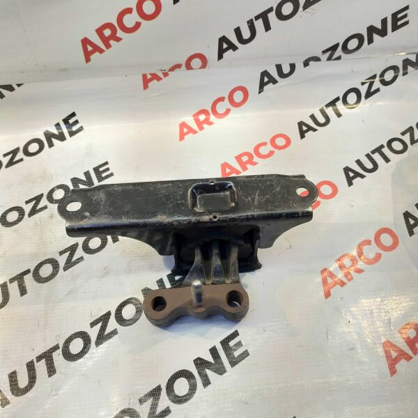 ENGINE MTG ETIOS PTL RH TYT 123050Y031