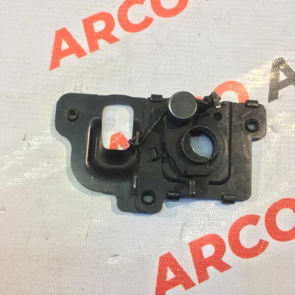 BONNET LOCK VERNA 07 UPP HYU 811301G500