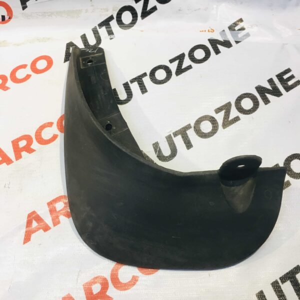 MUD FLAP I20 T1 RR LH HYU 868431J000