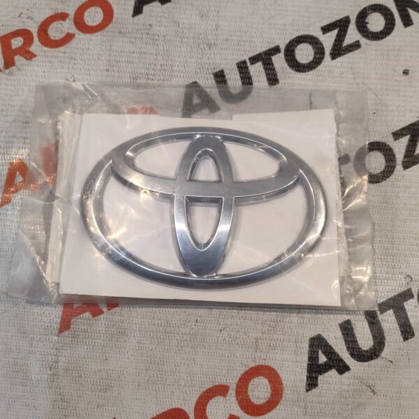 FR GRILL LOGO GLANZA URBAN CRUISER TYT 90118WC656