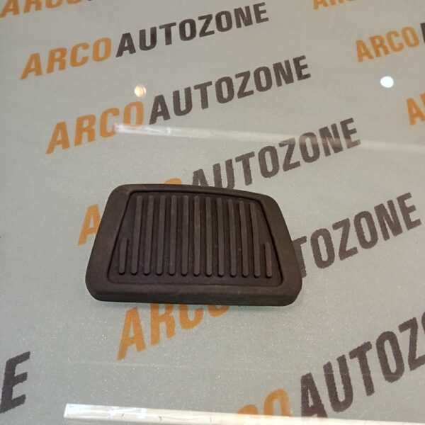 BRAKE PADDLE RUBBER CRETA AUTOMATIC HYUNDAI COMMON 4464