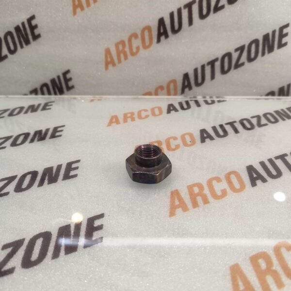RR DEAD AXLE NUT VERNA 22MM