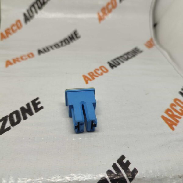 FEMALE FUSE 20 AMP LIGHT BLUE