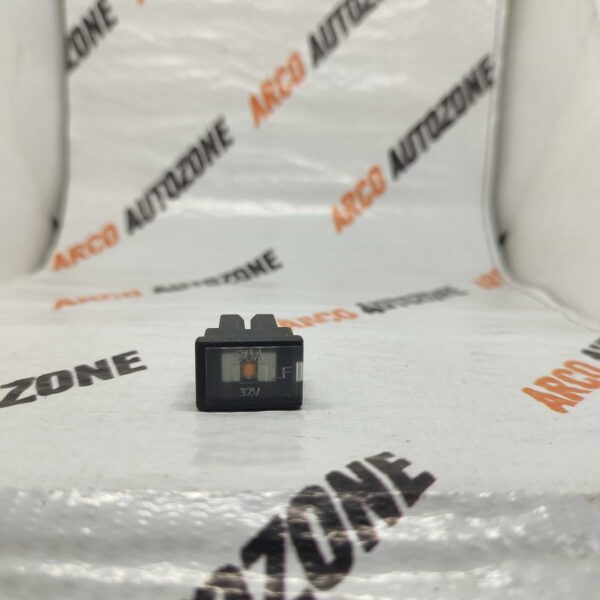 FEMALE FUSE 80 AMP BLACK