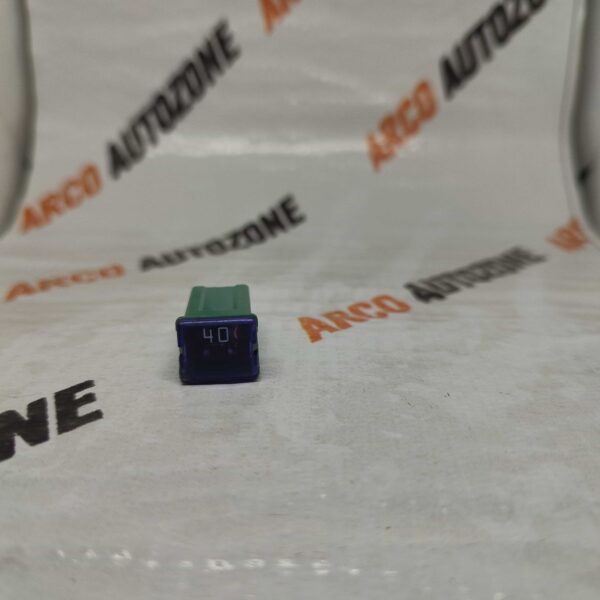 J CASE FUSE 40 AMP GREEN