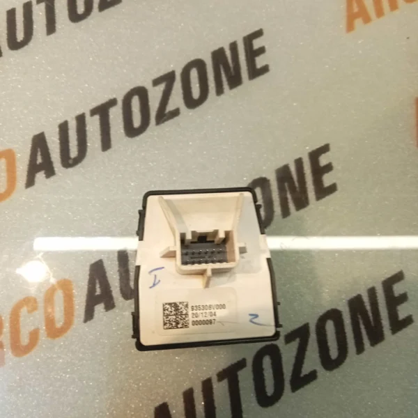 SG SWITCH NON AUTO CRETA 20 ALCAZAR HYU 93530BV000