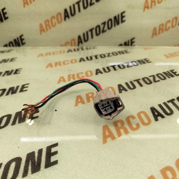 COUPLAR OXYGEN SENSOR TOYOTA 4 PIN 9098010942
