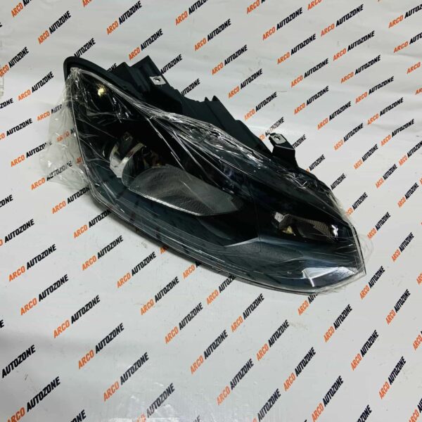 HEAD LIGHT POLO VENTO BLACK RH MINDA HL5593A