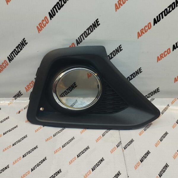 FOG LAMP CVR GRAND T1 RH HYU 86528B4000
