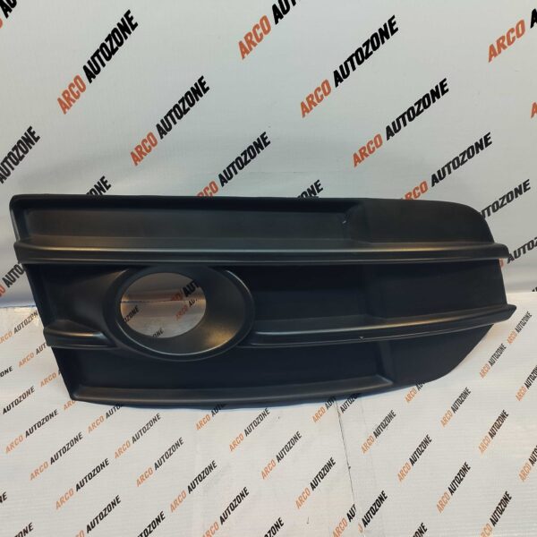 FOG LAMP CVR AUDI Q5 RH 2013 G 8R0807682