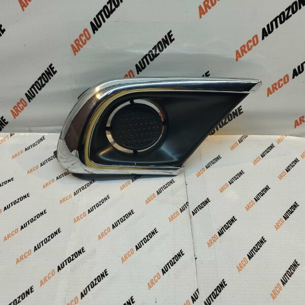 FOG LAMP CVR INNOVA T4 RH CHR ACC TYDIN4FLCR