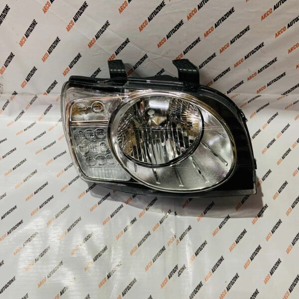 HEAD LIGHT SCORPIO MHAWK RH LUM 046HLASRWMR