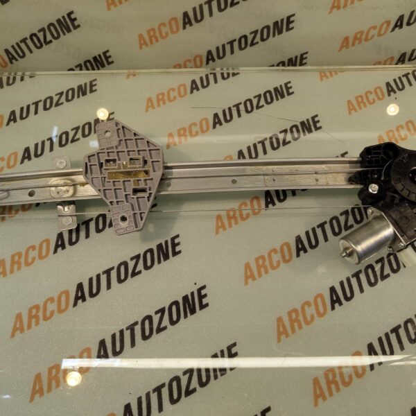 GLASS MACHINE BREZZA RR LH MGP 83502M82P10
