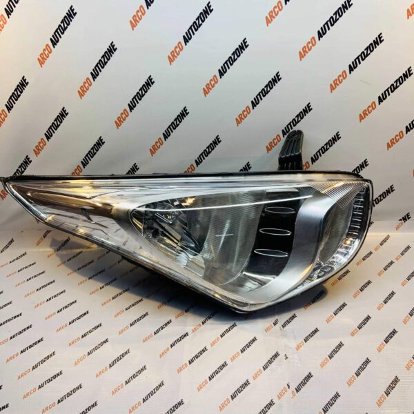 HEAD LIGHT EON RH WO MOT HYU 921024N020