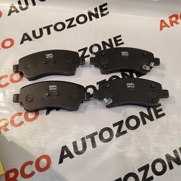FR BRAKE PAD KUV100 SONA MMF15023
